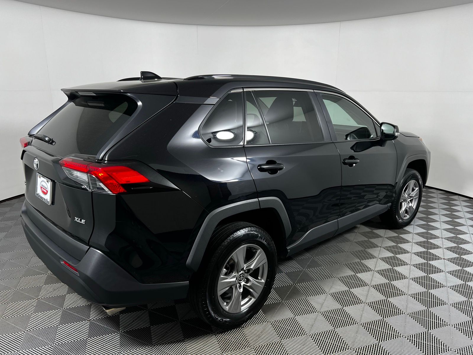 Thumbnail: 2024 Toyota RAV4 - 5