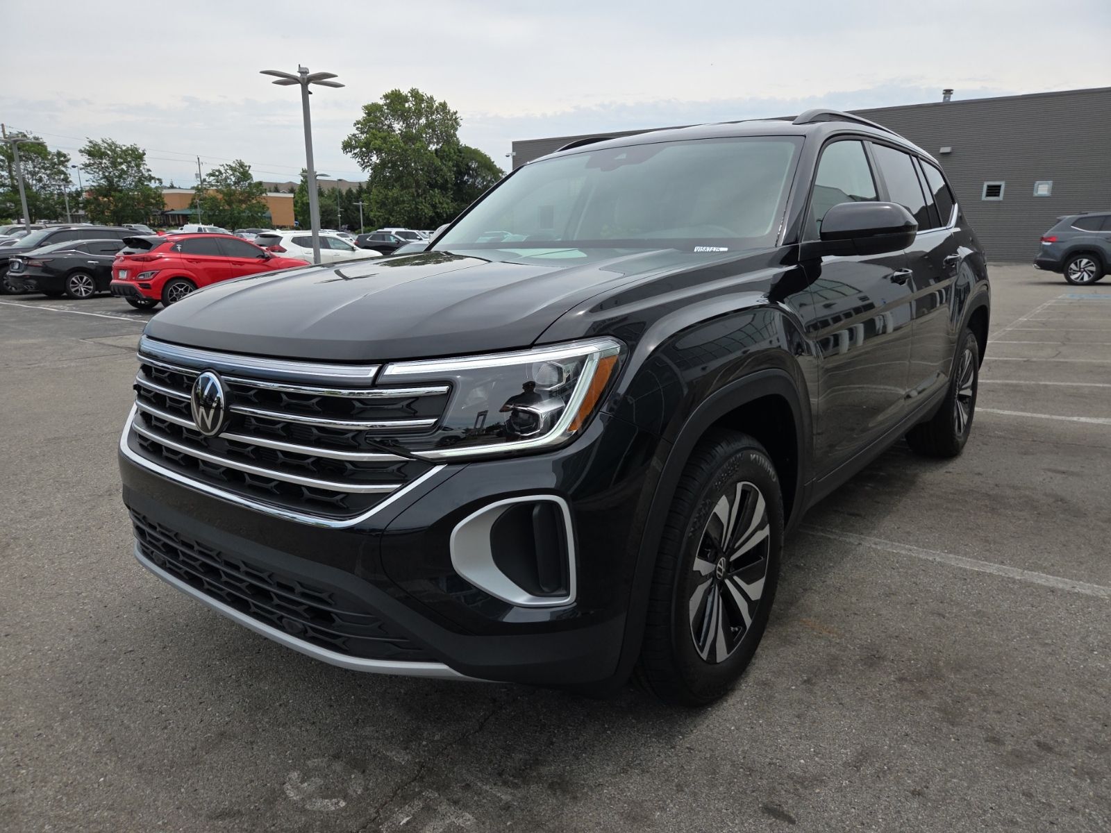new 2026 Volkswagen Atlas car, priced at $40,234