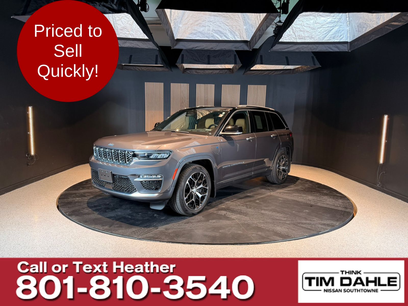 Baltic Gray Metallic Clearcoat 2022 Jeep Grand Cherokee 4xe SUV / Crossover Four-Wheel Drive 8-Speed Automatic