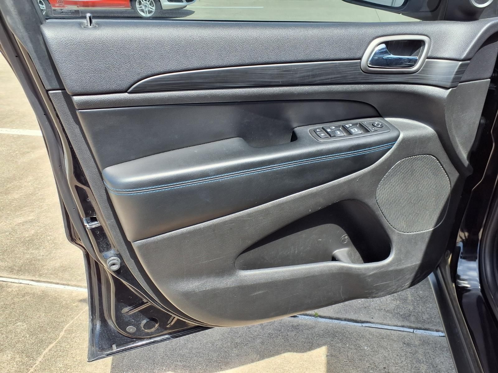 car-gallery-15