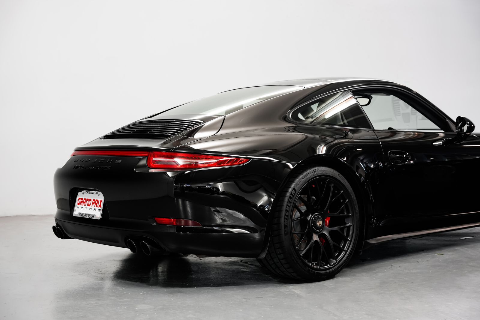 2016 Porsche 911 Carrera 4 GTS — photo 36