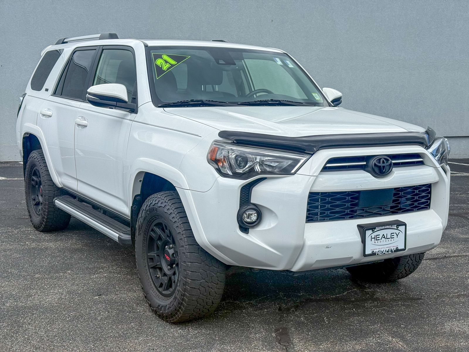 Super White 2021 Toyota 4Runner SUV / Crossover Four-Wheel Drive 5-Speed Automatic Overdrive