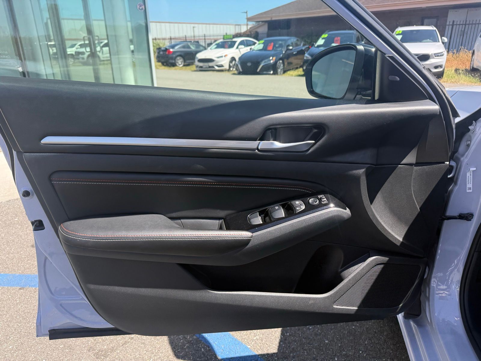 Used 2023 Gray Nissan 2.5 SR image 14