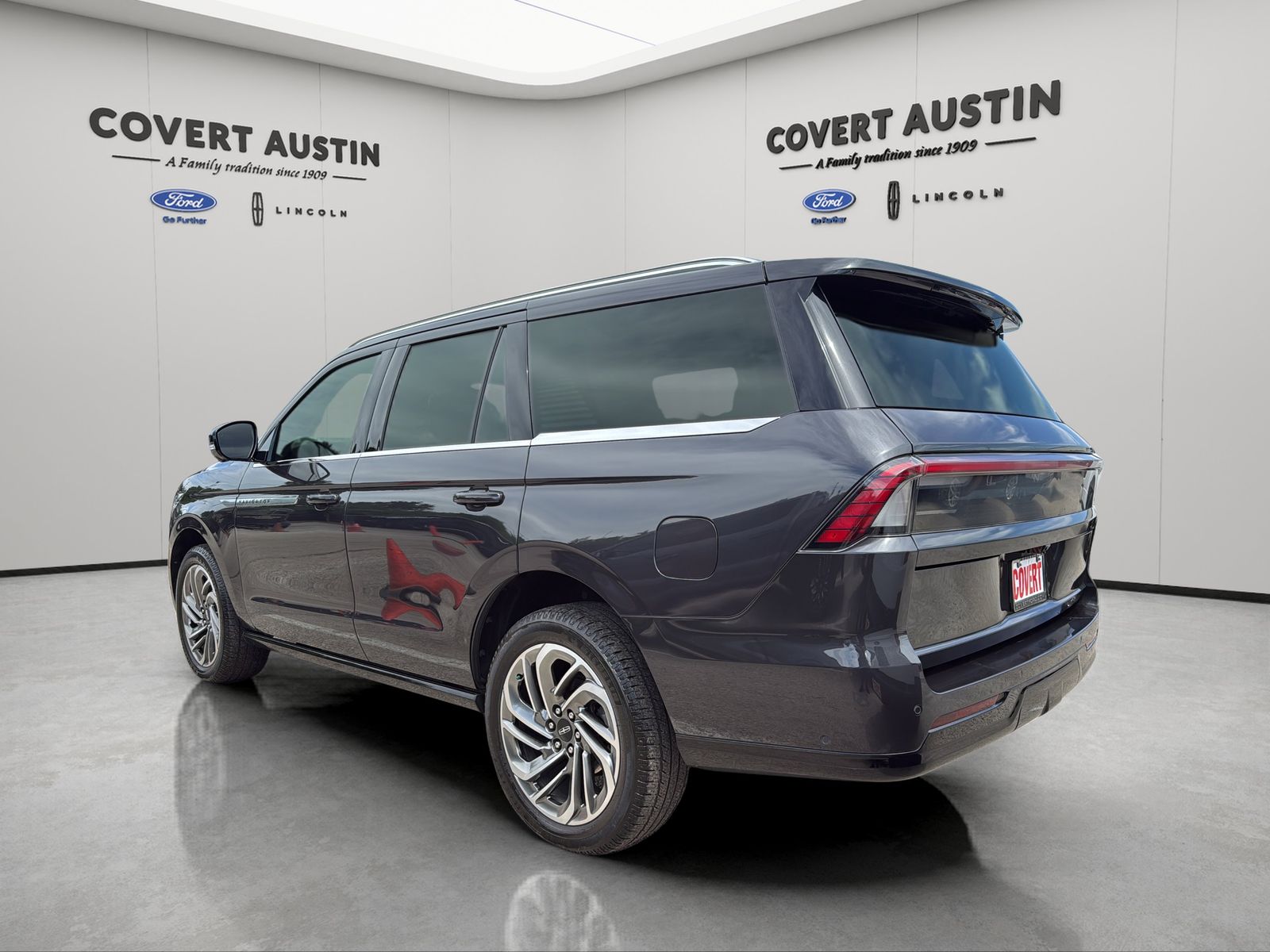 Used Car 2025 Lincoln Navigator  Reserve For Sale Under $90,000 In Austin, Texas