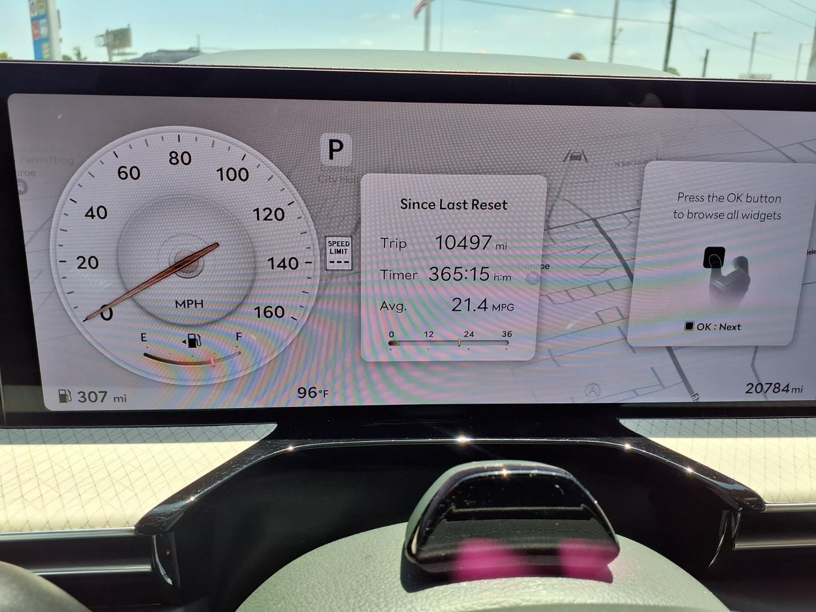 2025 Genesis GV80 3.5T Advanced White at Texan Dodge Chrysler Jeep Ram