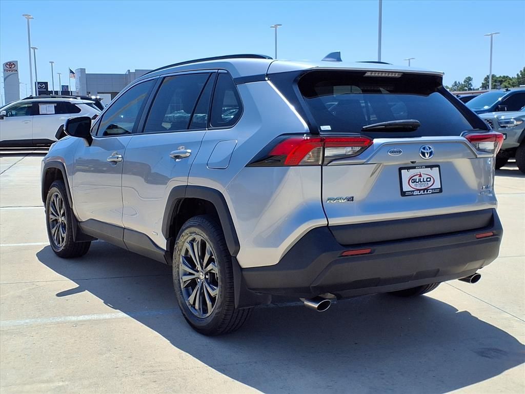 2023 Toyota RAV4 Hybrid XLE Premium - 1