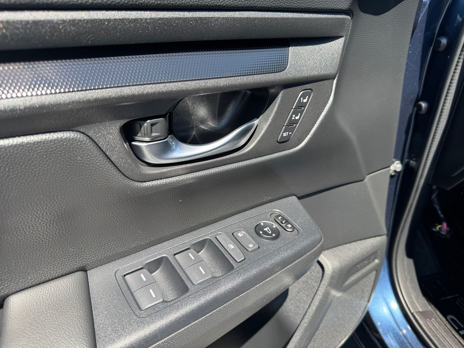 Used 2025 Honda CR-V Hybrid SUV