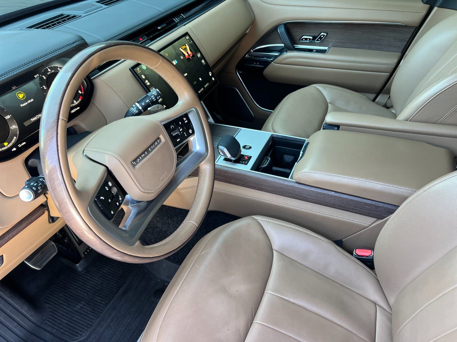 Eiger Gray Metallic 2025 Land Rover Range Rover SUV / Crossover All-Wheel Drive 8-Speed Automatic