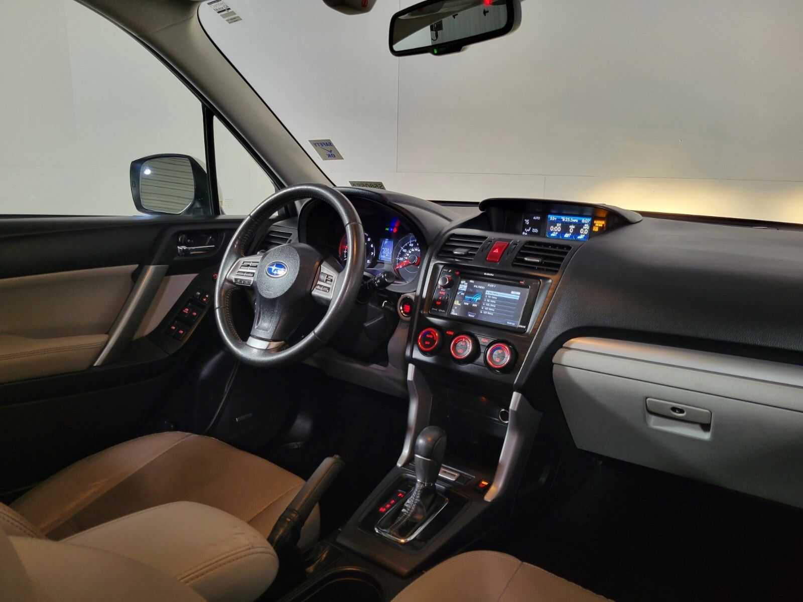 2015 Subaru Forester 2.5i Touring 26