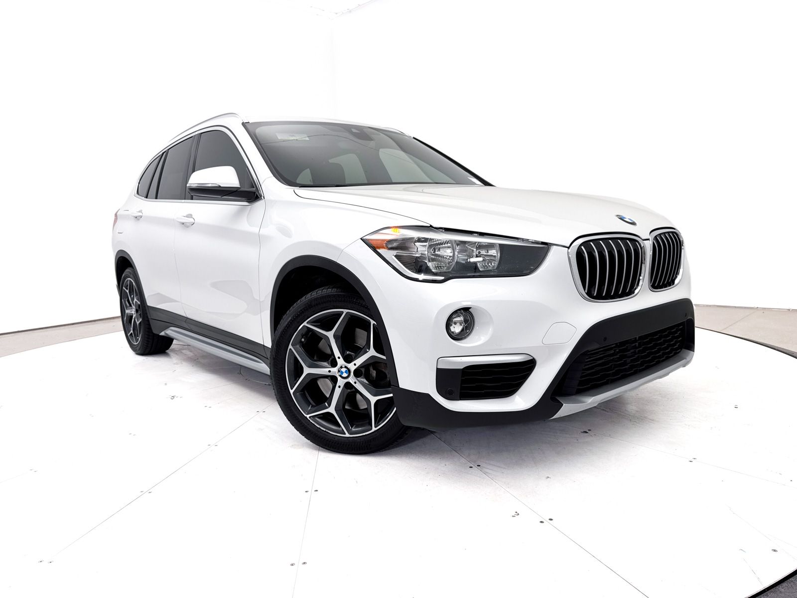 2019 BMW X1 xDrive28i