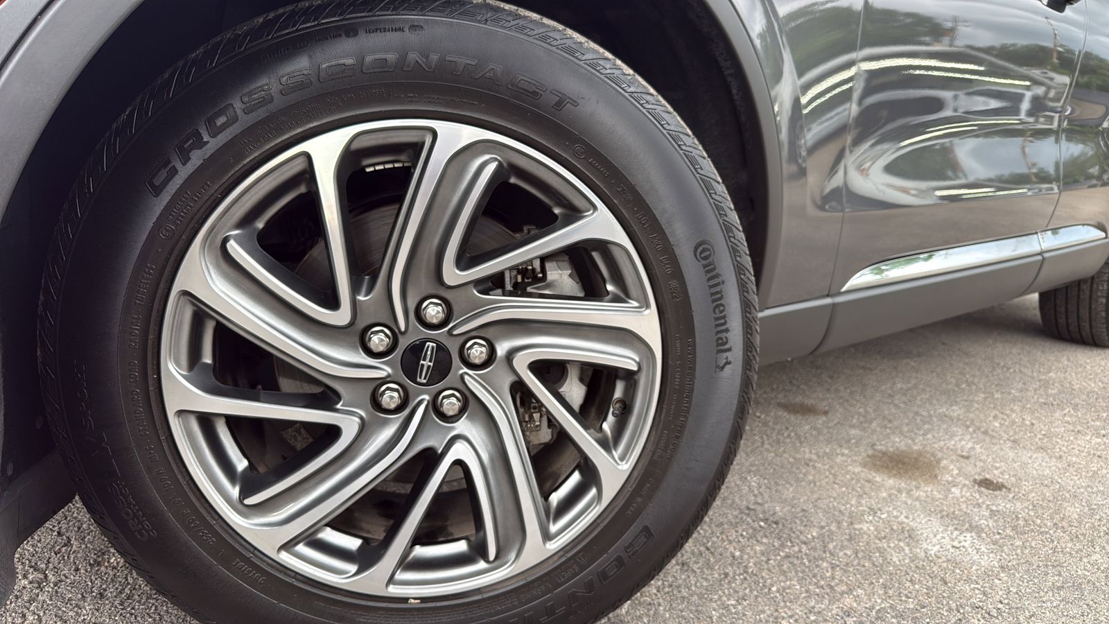 Used Car 2023 Lincoln Aviator  Standard For Sale Under $40,000 In Austin, Texas