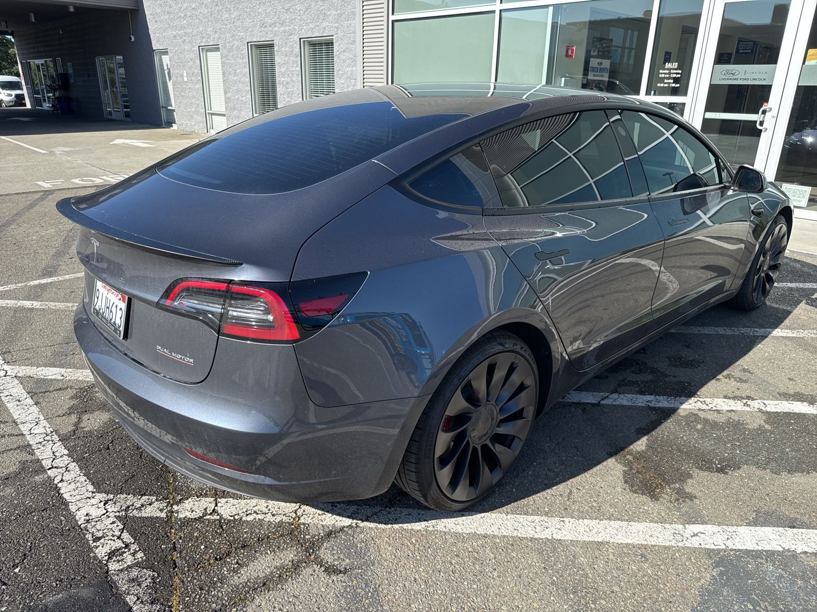 Used 2023  Tesla Performance image 5
