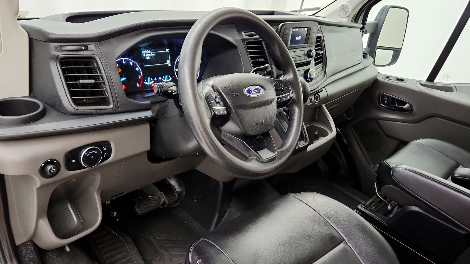 Used 2020 White Ford Base image 9