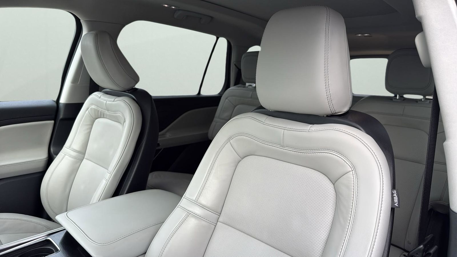 Used Car 2025 Lincoln Aviator  Reserve For Sale Under $70,000 In Austin, Texas