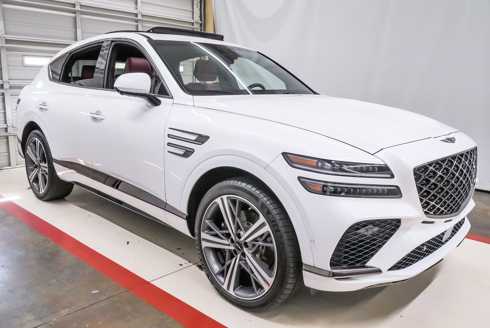 2025 Genesis GV80 Coupe 3.5T e-SC - 4