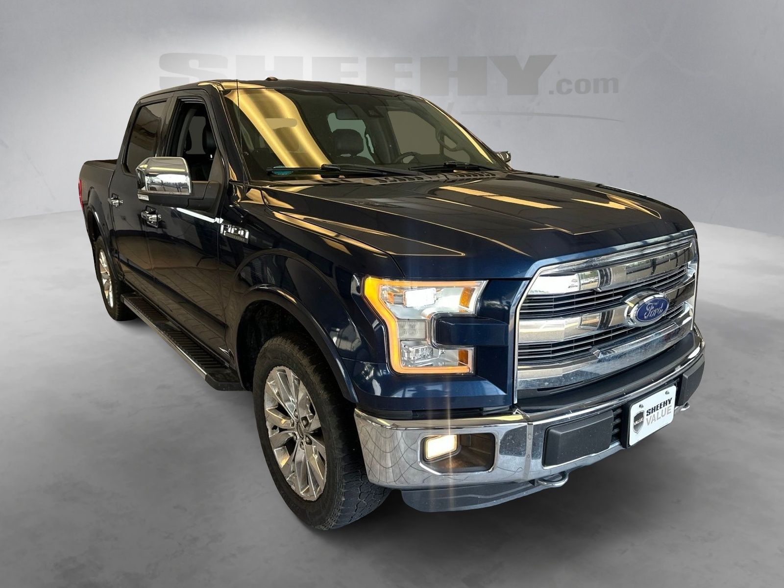 Used 2015 Blue Jeans Metallic Ford Lariat image 2
