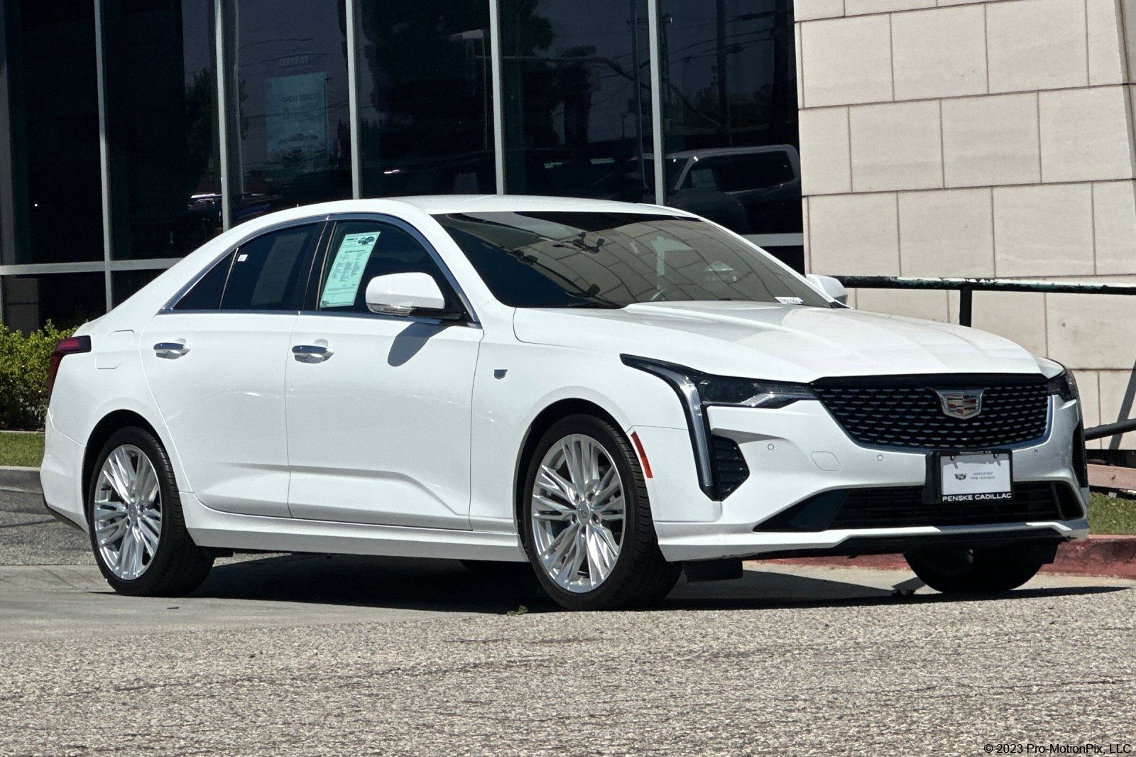 Summit White 2024 Cadillac CT4 Sedan Rear-Wheel Drive 8-Speed Automatic