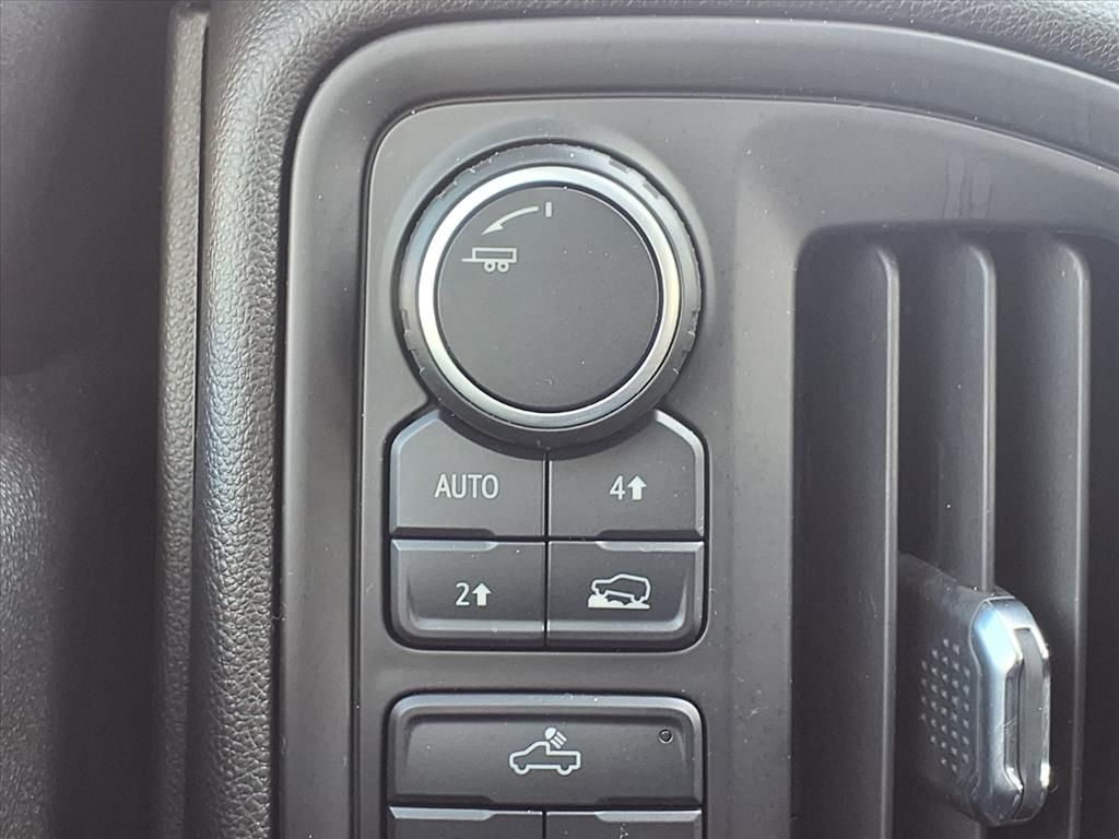 2023 Chevrolet Silverado 1500 WT - 11