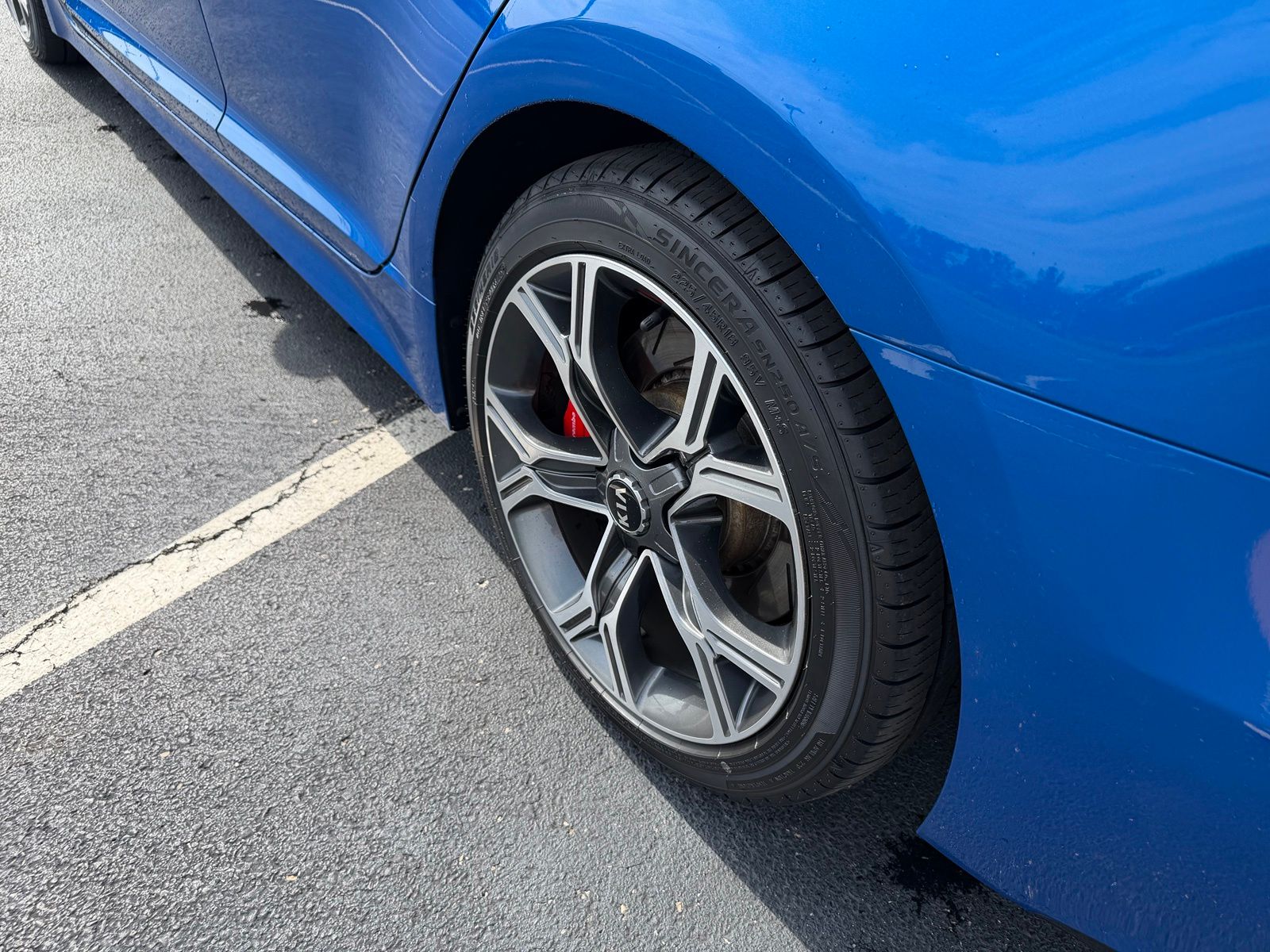 2018 Kia Stinger image 10