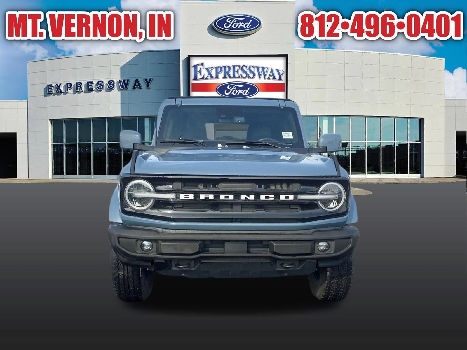 2023 Ford Bronco image 4