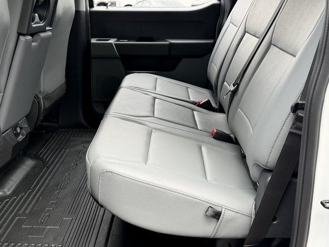 New 2026 Oxford White Ford XL image 18