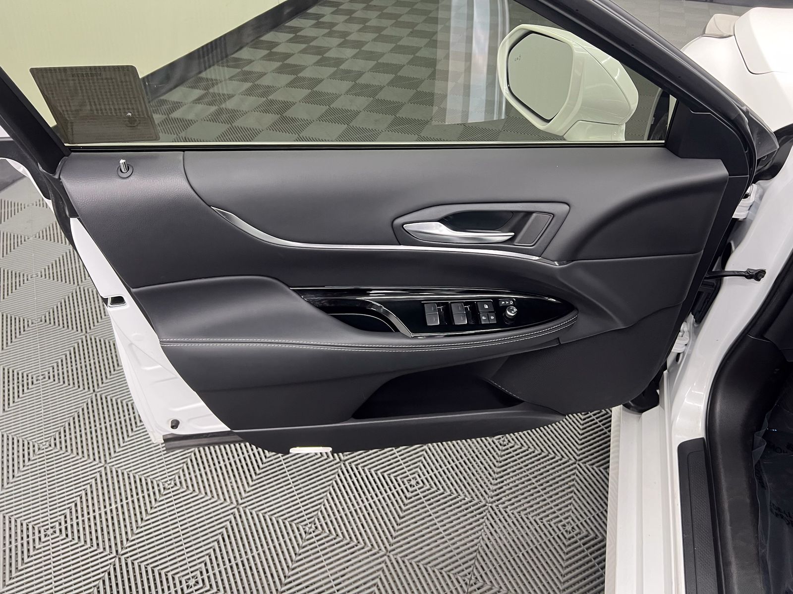used 2021 Toyota Mirai car, priced at $12,688