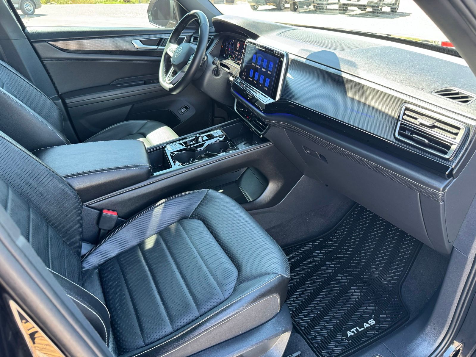 Used 2025 Volkswagen Atlas Cross Sport SUV