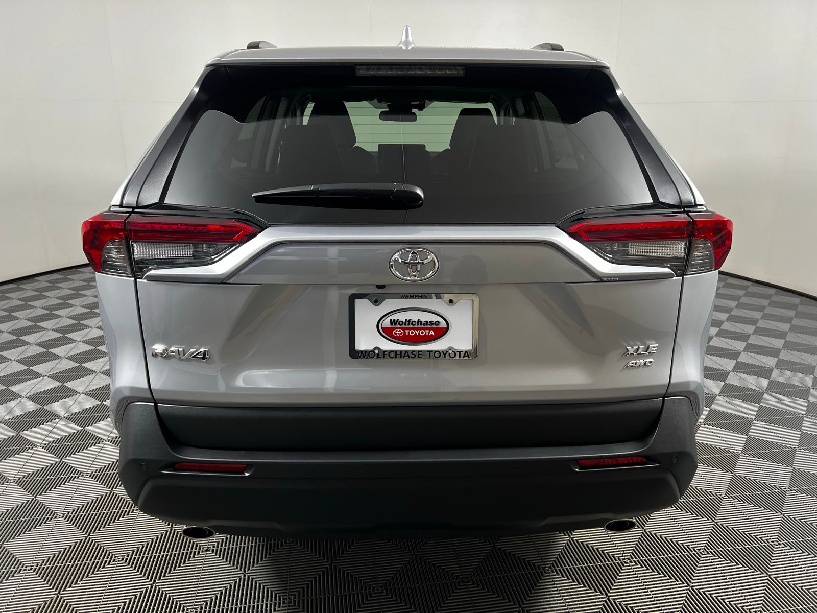 Thumbnail: 2025 Toyota RAV4 - 6