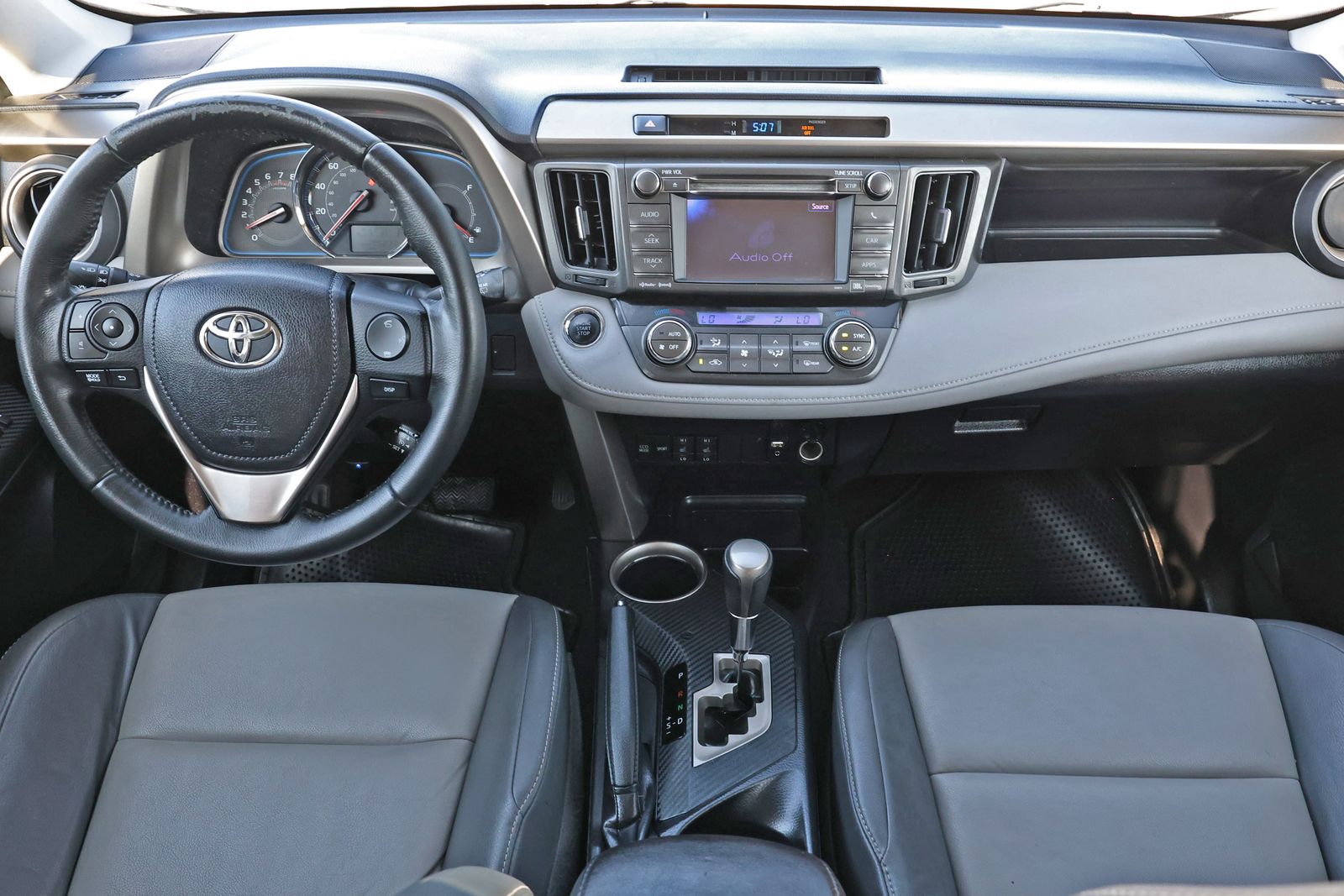 Used 2013 Silver Toyota Limited image 2