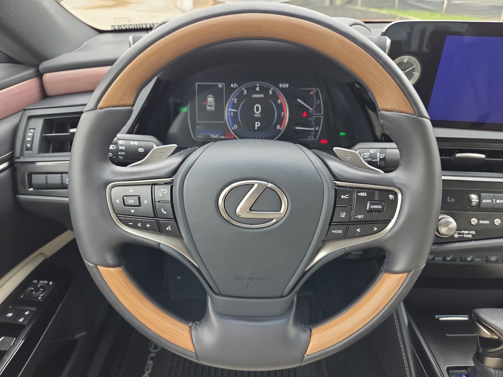 used 2025 Lexus ES car, priced at $47,950