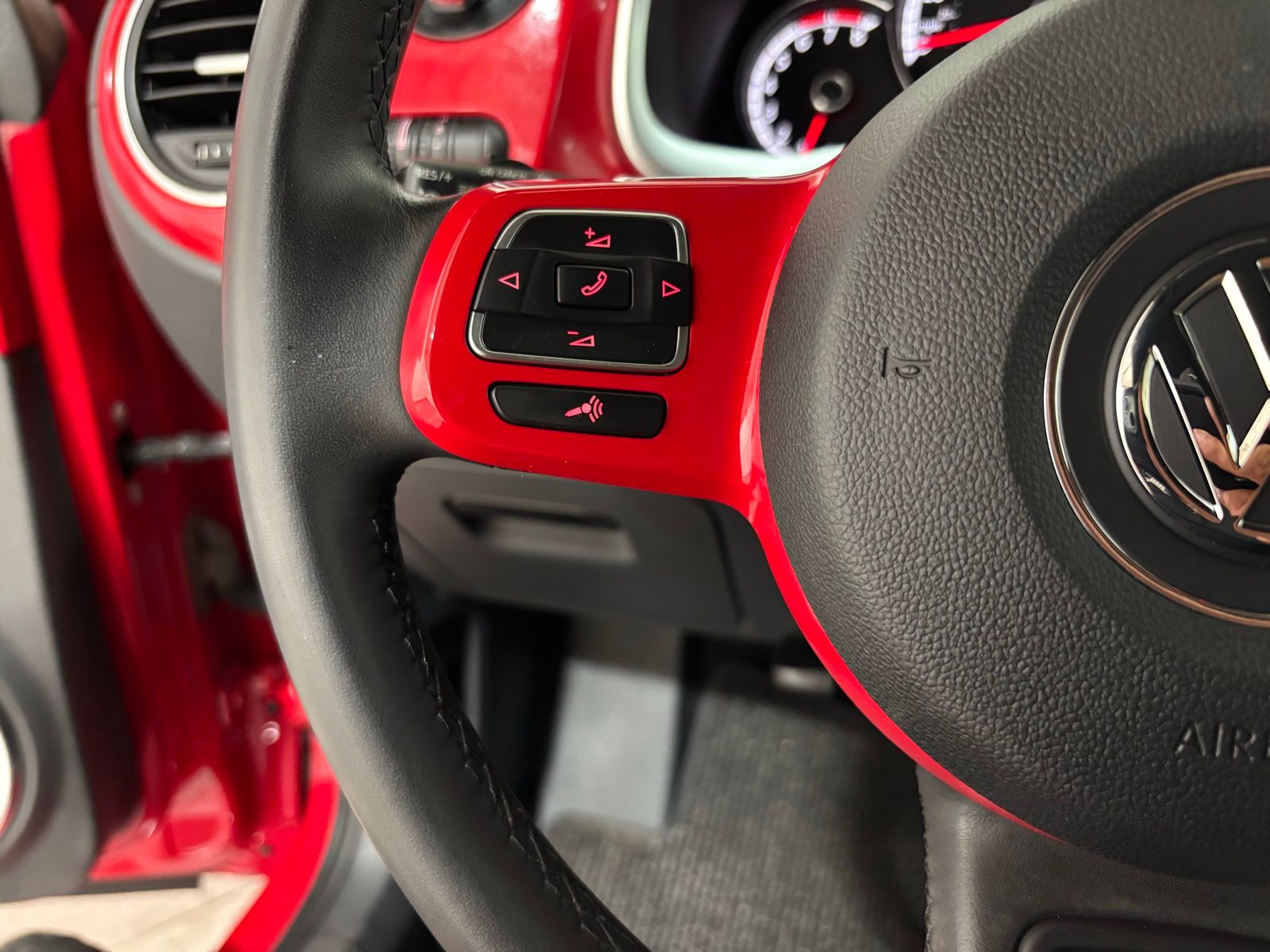 Used Car 2015 Volkswagen Beetle  1.8t For Sale Under $15,000 In Austin, Texas