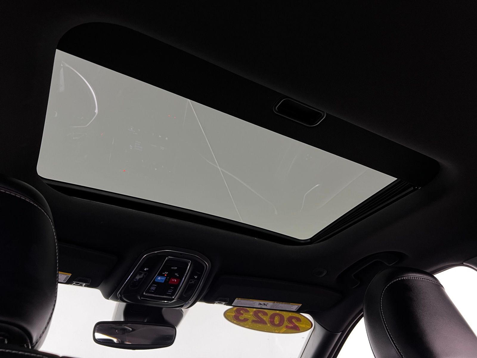 Thumbnail: 2023 Jeep Grand Cherokee - 24