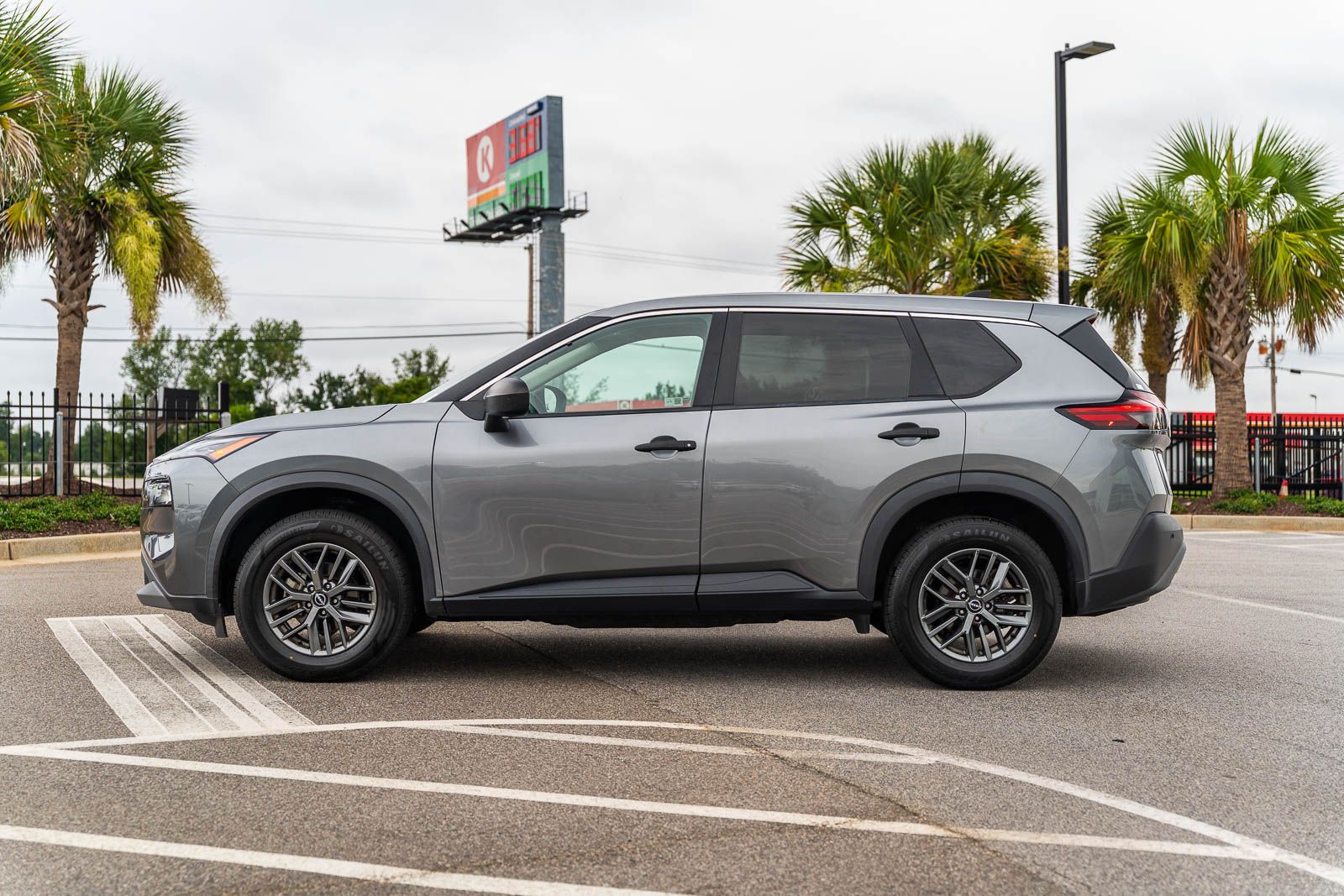 Used 2023 Nissan Rogue SUV