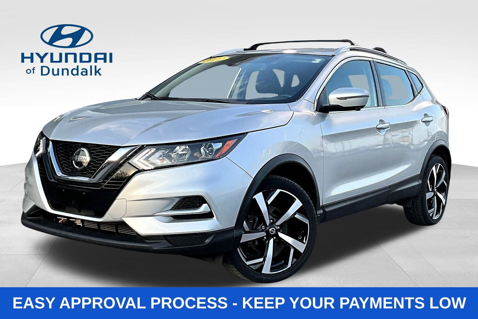 Brilliant Silver Metallic 2022 Nissan Rogue Sport SL AWD SUV / Crossover All-Wheel Drive Continuously Variable Transmission