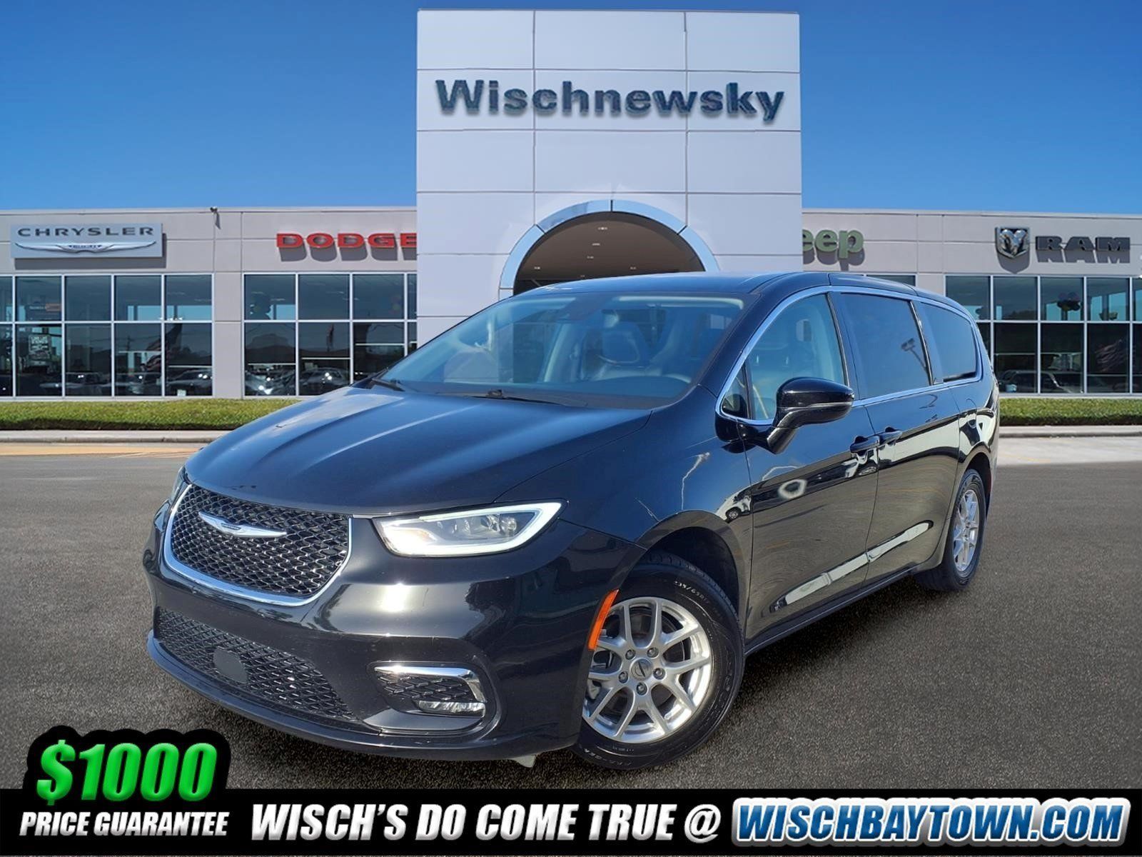 2024 Chrysler Pacifica Touring L - 0