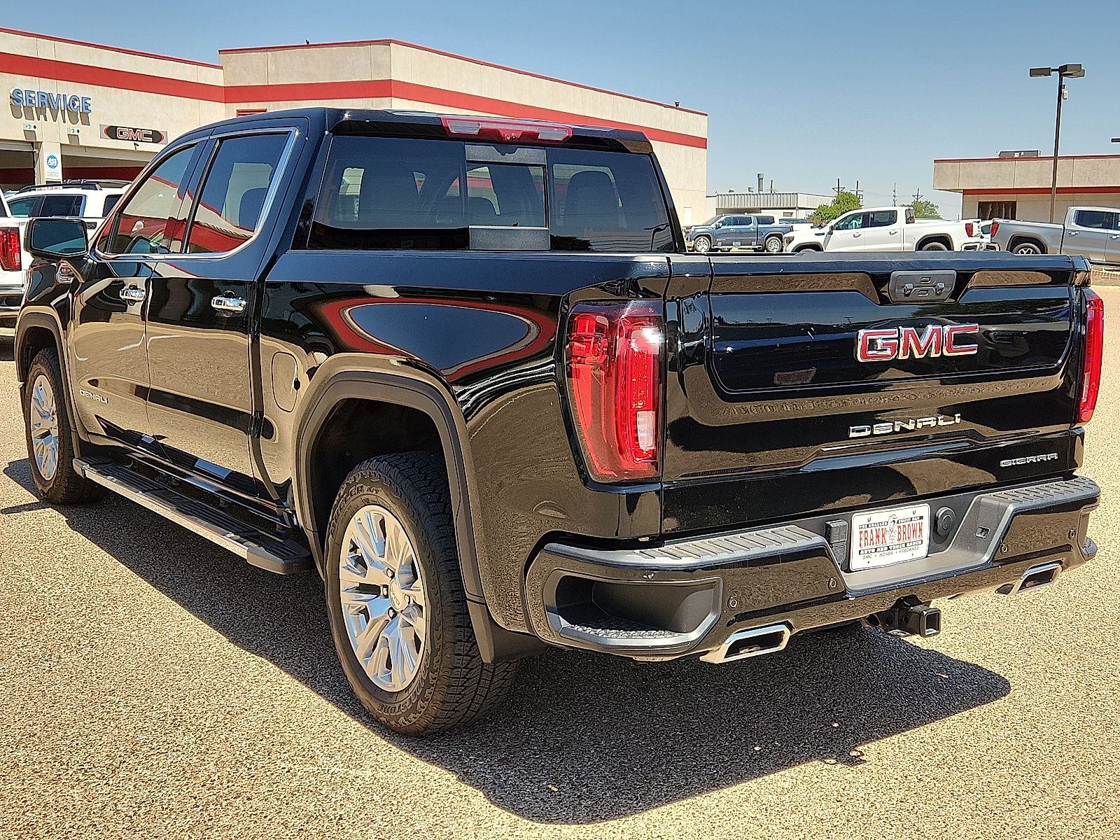 View vehicle photo 3