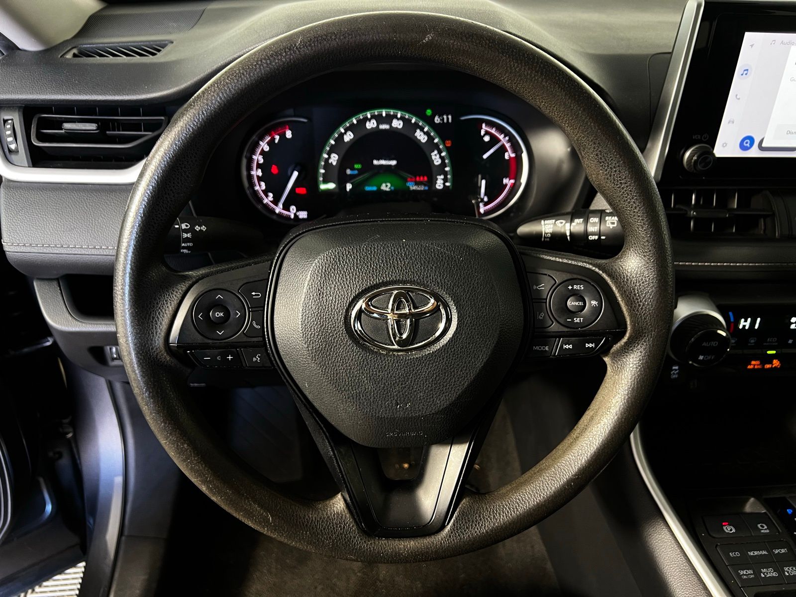 Thumbnail: 2023 Toyota RAV4 - 9