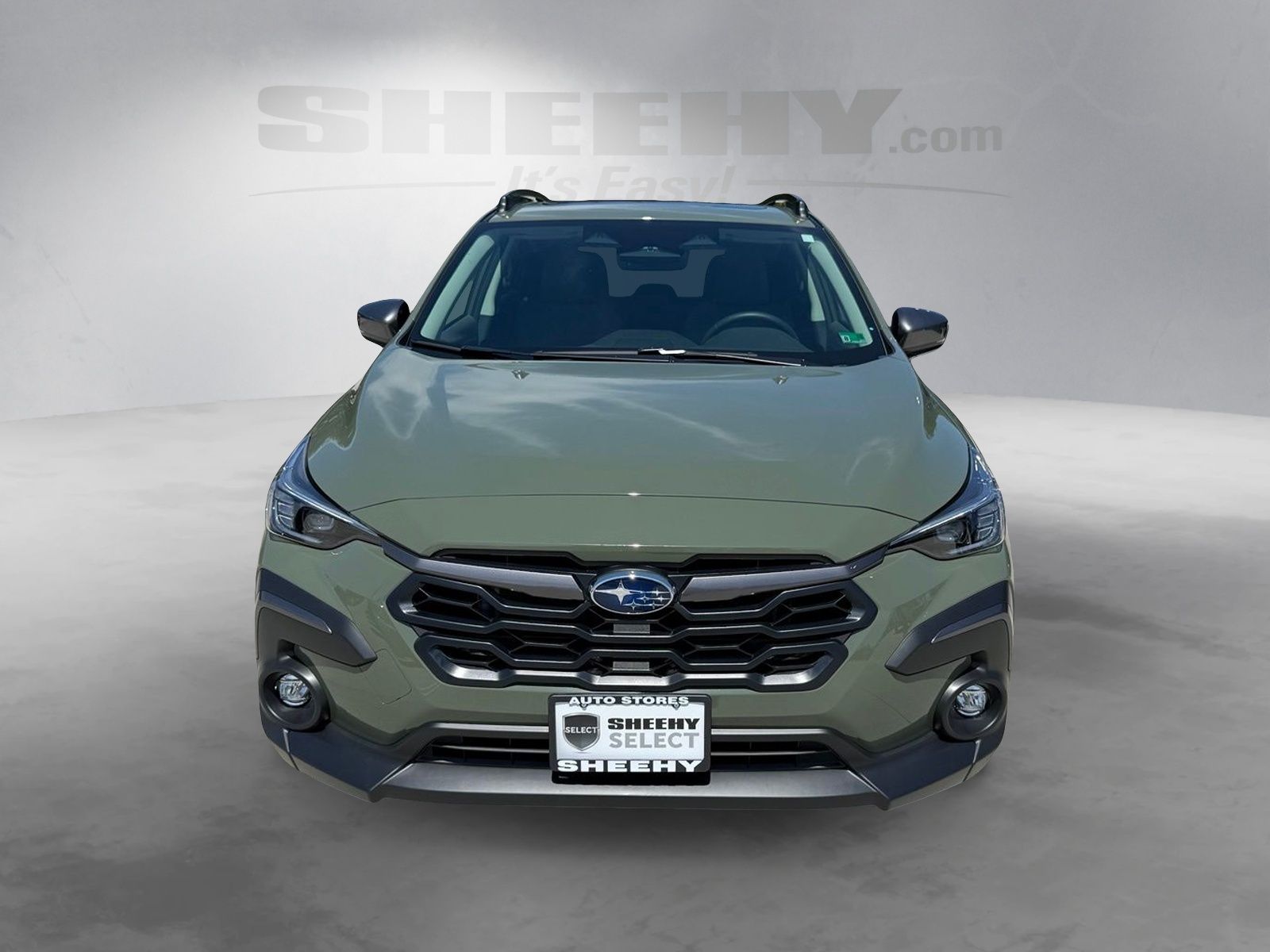 Used 2025 Green Subaru Limited image 18