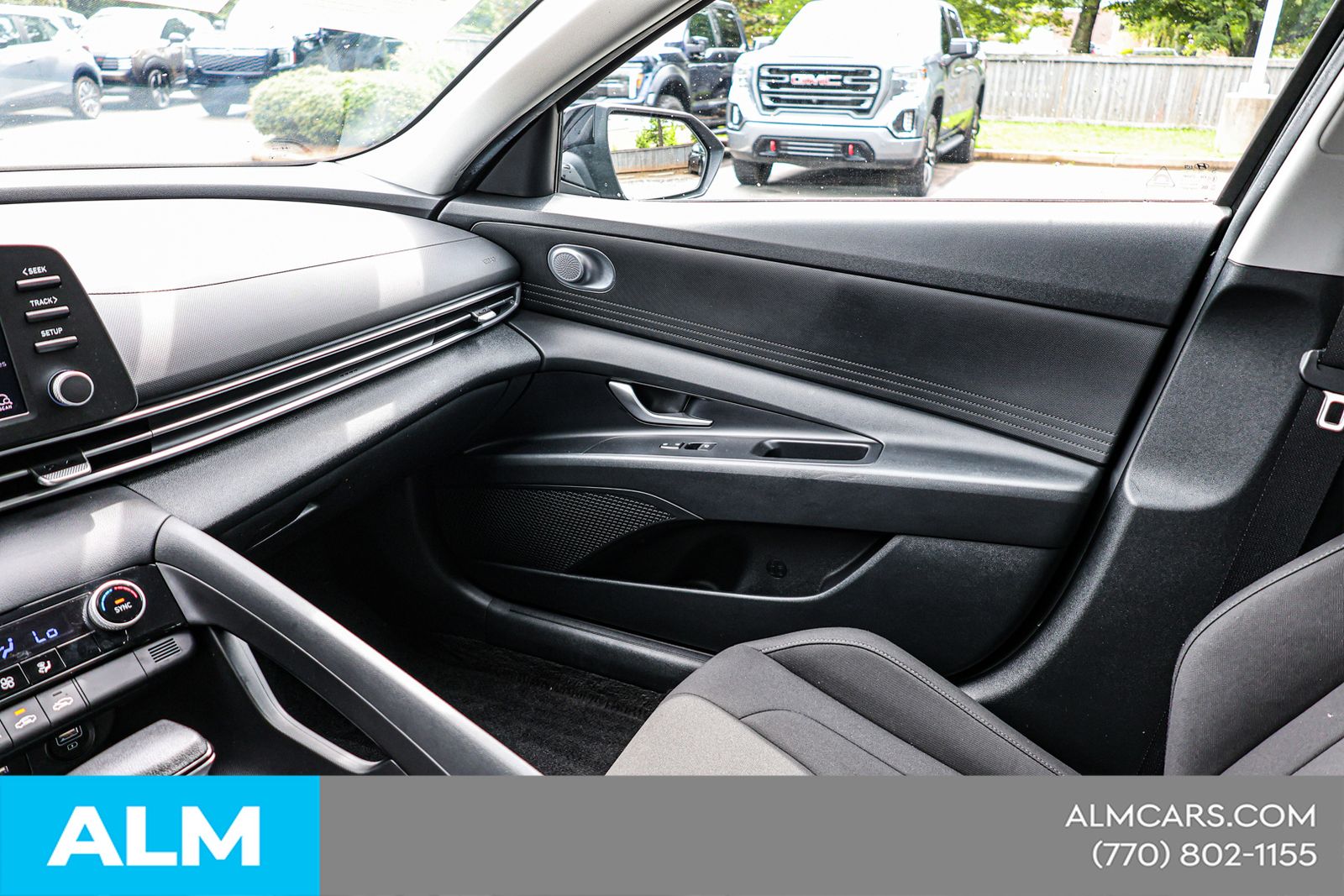 Used 2023 Black Hyundai SEL image 36