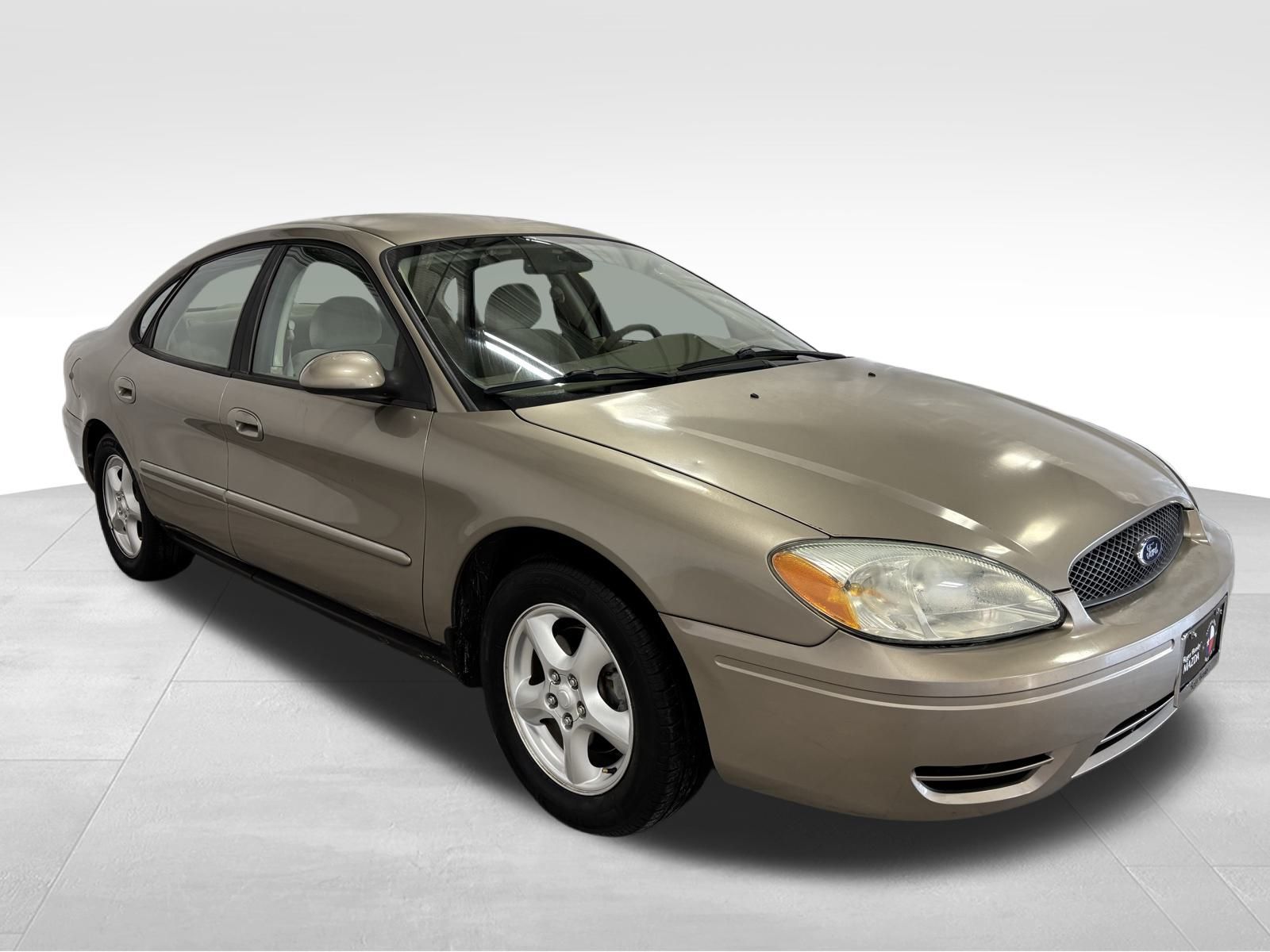 Used Car 2004 Ford Taurus  Se For Sale Under $10,000 In Austin, Texas