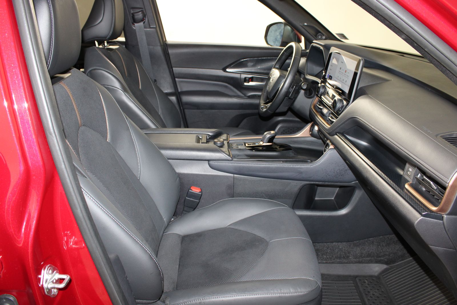 Used 2024 Red Toyota MAX Limited image 31