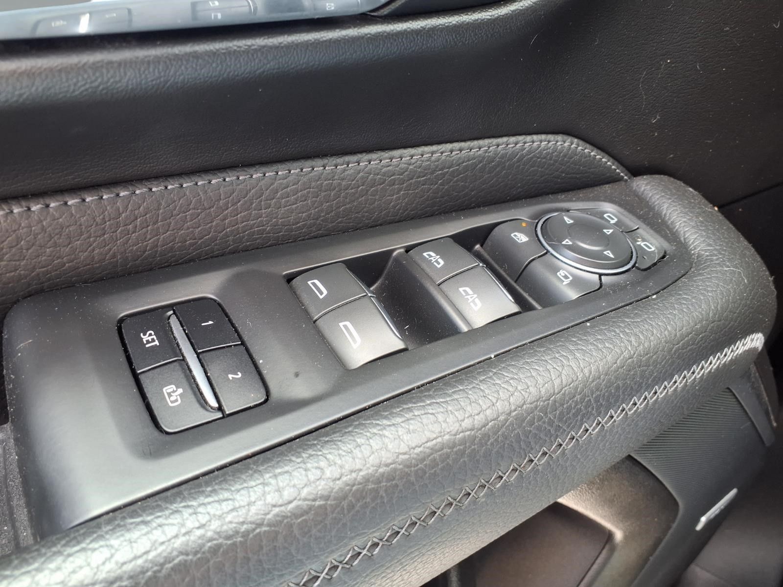 2021 GMC Yukon XL Denali Black at Victoria Chrysler Dodge Jeep Ram