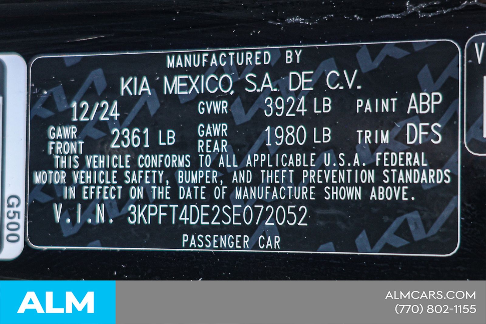 Used 2025 Black Kia LXS image 46