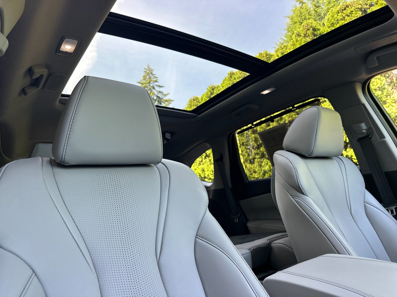used 2026 Acura MDX car, priced at $54,990