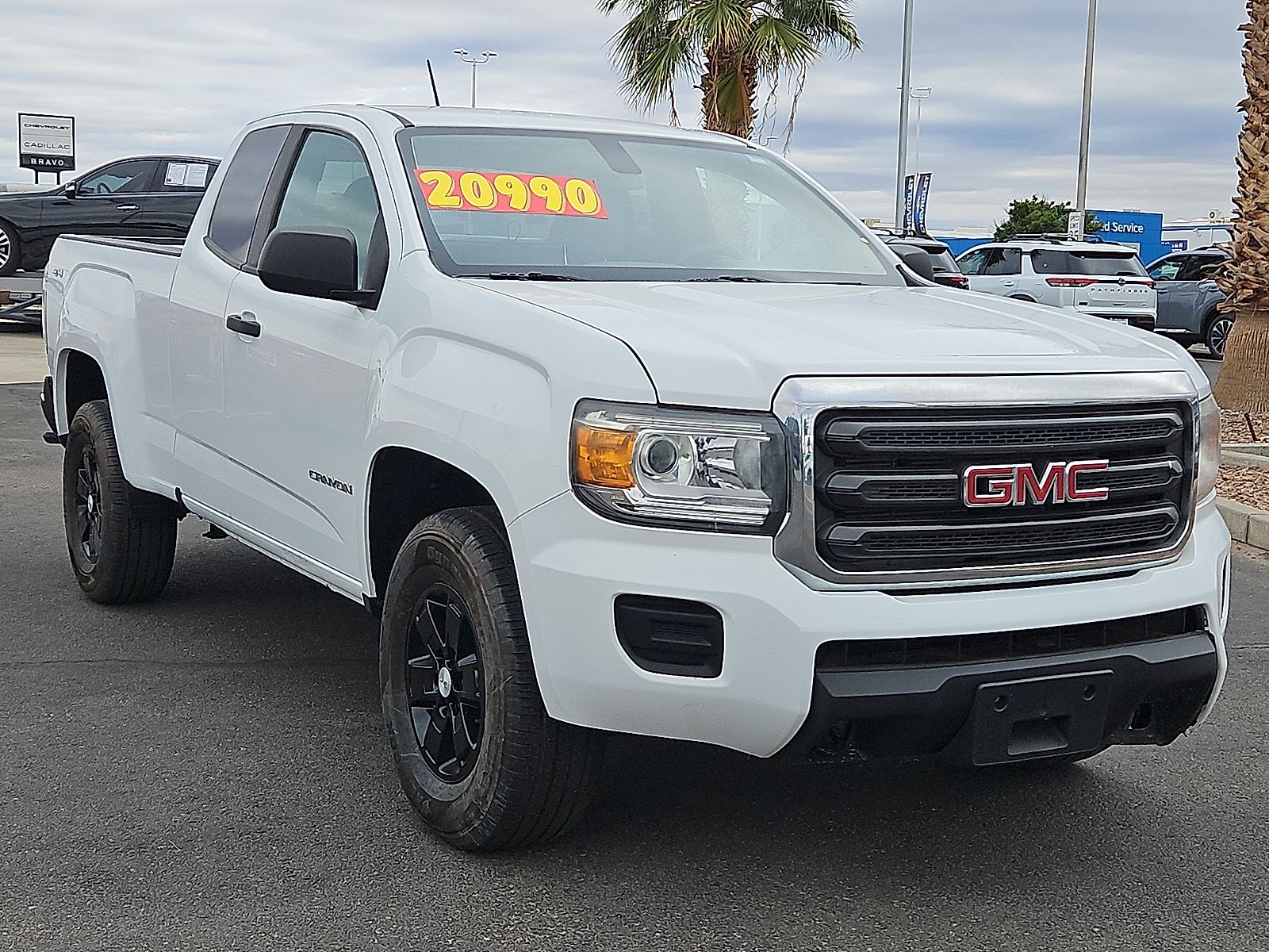 View vehicle photo 6