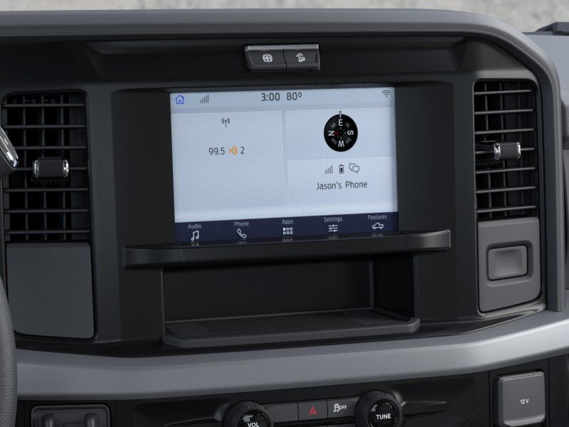 New 2026 Carbonized Gray Metallic Ford XLT image 14