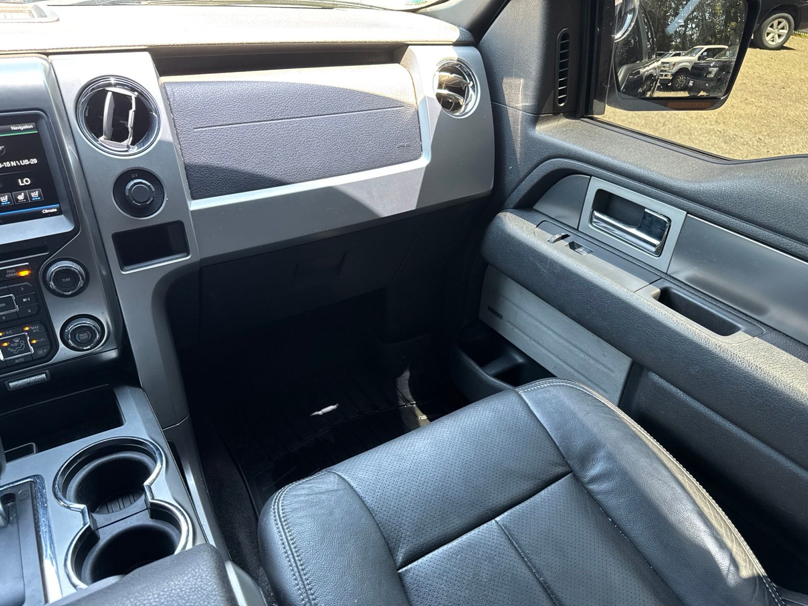 Used 2014  Ford FX4 image 29