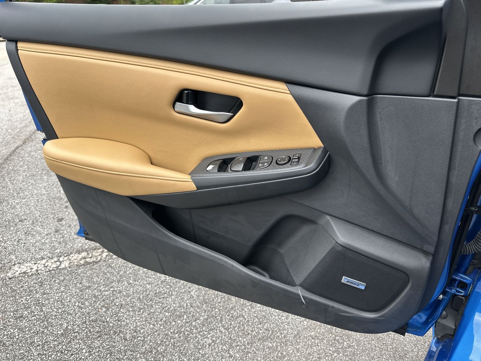 2025 Nissan Sentra SV photo 16