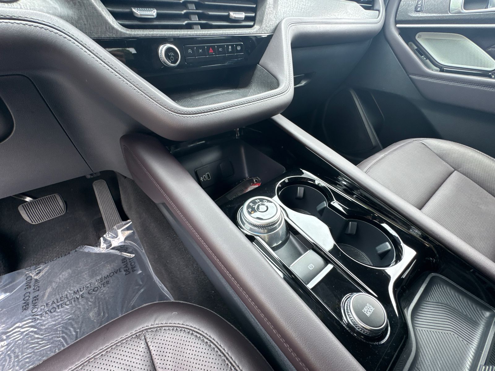 Used 2026 White Metallic Ford Platinum image 31