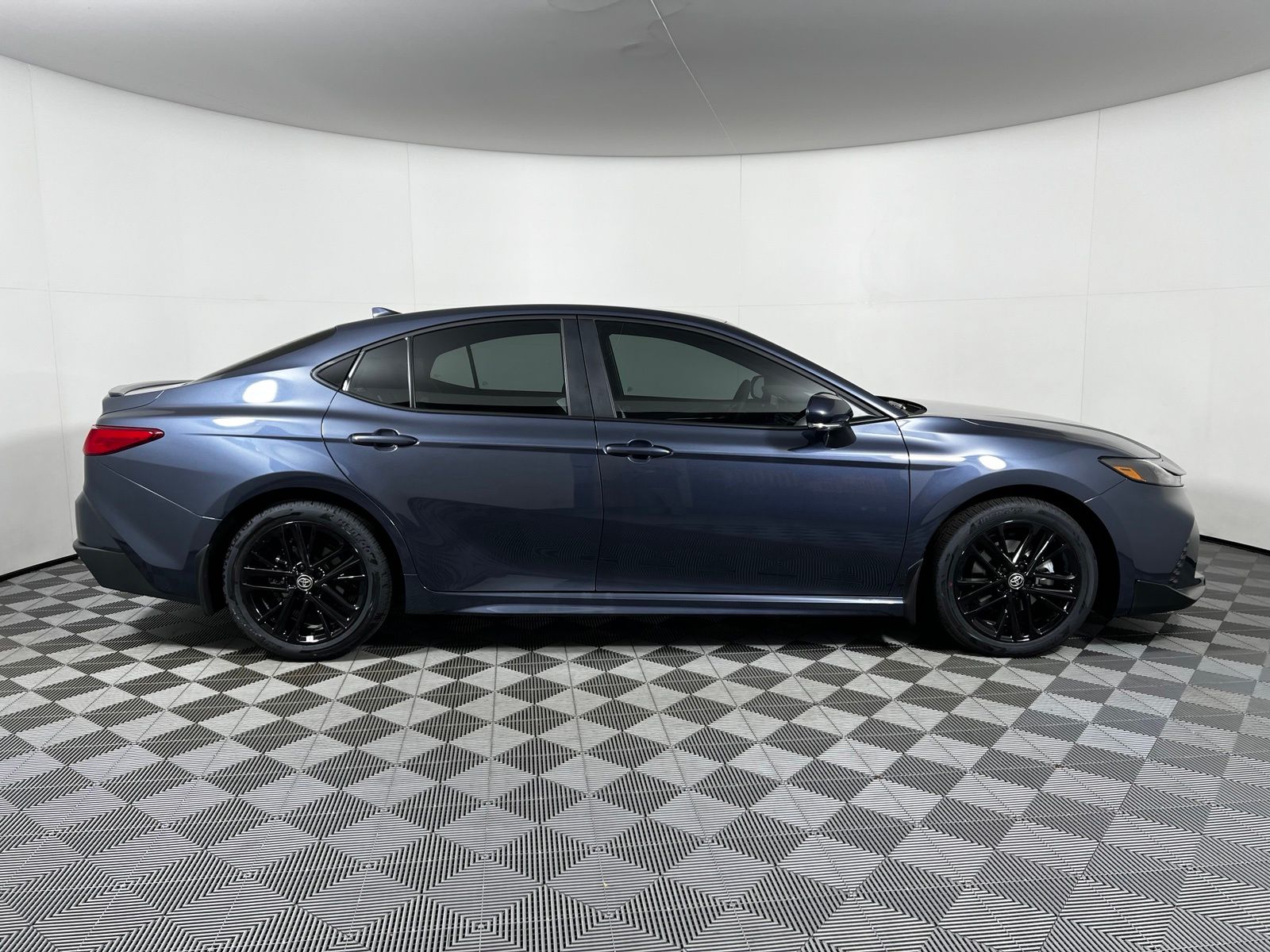 Thumbnail: 2026 Toyota Camry - 3